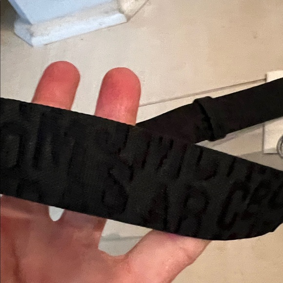 Marc Jacobs signature dome crossbody (NWOT) - Picture 3 of 5